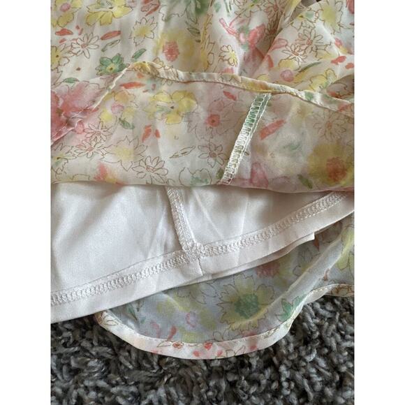 Lush by Lulu’s Floral Long Sleeve Crop Blouse Size Medium - Picture 6 of 6